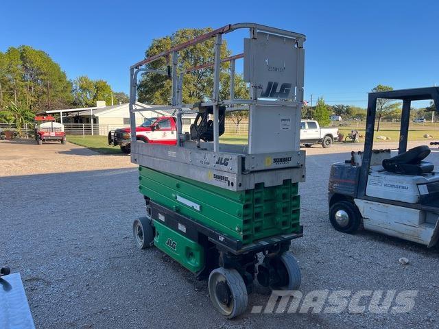 JLG 2630ES Makazaste platforme