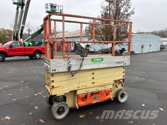 JLG 2630ES Makazaste platforme