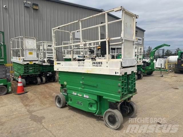 JLG 2632ES Makazaste platforme