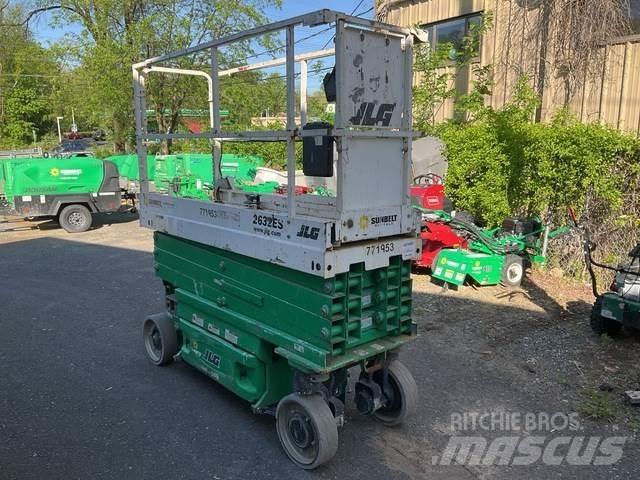 JLG 2632ES Makazaste platforme