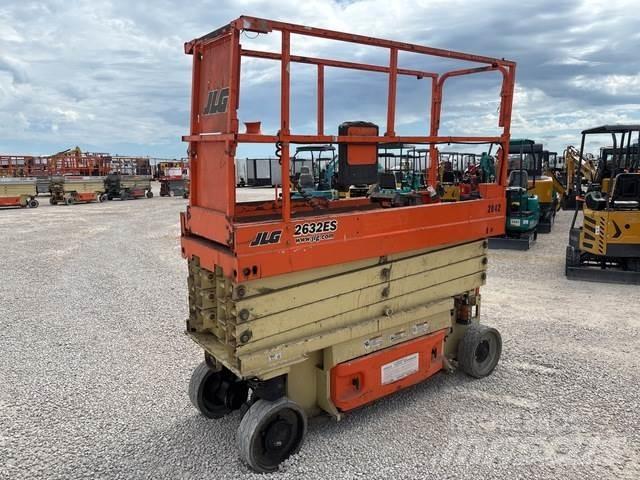 JLG 2632ES Makazaste platforme