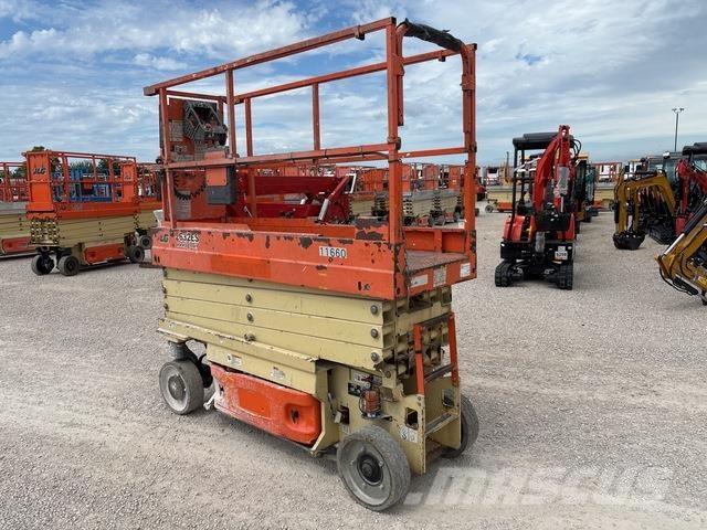 JLG 2632ES Makazaste platforme