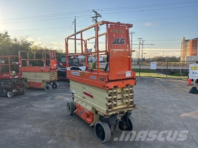 JLG 2632ES Makazaste platforme