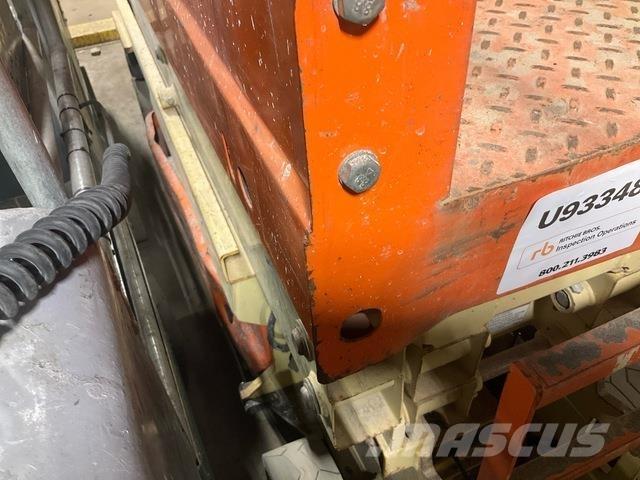 JLG 2632ES Makazaste platforme