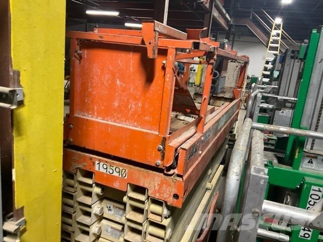 JLG 2632ES Makazaste platforme