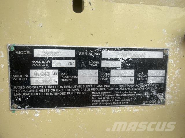 JLG 2632ES Makazaste platforme