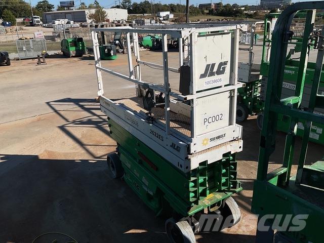 JLG 2632ES Makazaste platforme