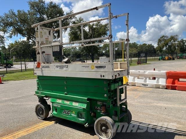 JLG 2632ES Makazaste platforme