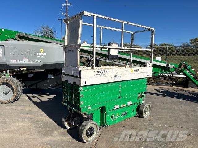 JLG 2632ES Makazaste platforme
