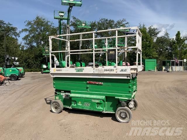 JLG 2646ES Makazaste platforme