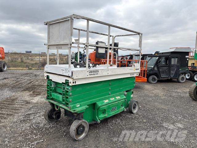 JLG 2646ES Makazaste platforme