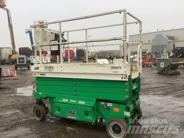 JLG 3246ES Makazaste platforme
