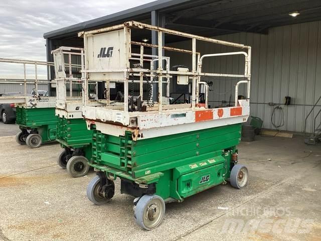 JLG 3246ES Makazaste platforme