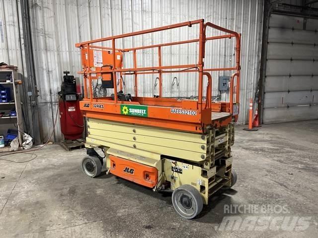 JLG 3246ES Makazaste platforme