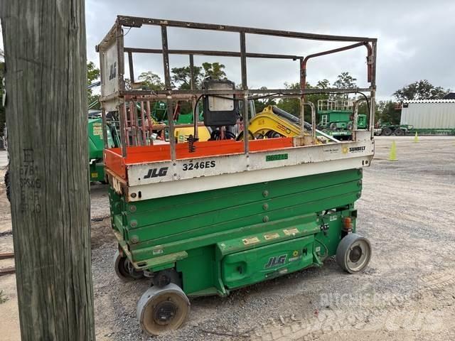JLG 3246ES Makazaste platforme