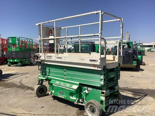 JLG 3246ES Makazaste platforme