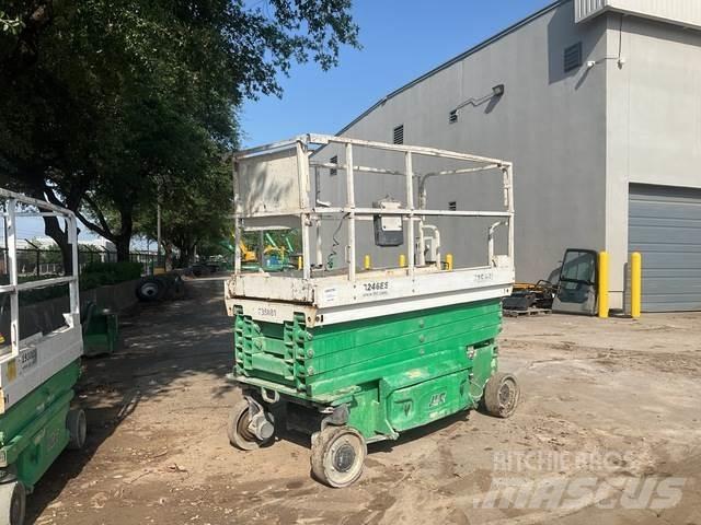 JLG 3246ES Makazaste platforme