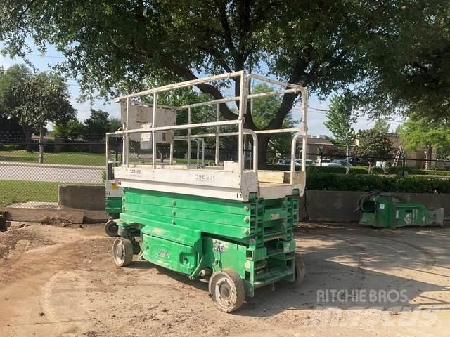 JLG 3246ES Makazaste platforme