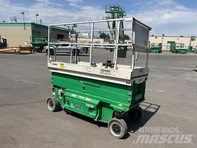 JLG 3246ES Makazaste platforme