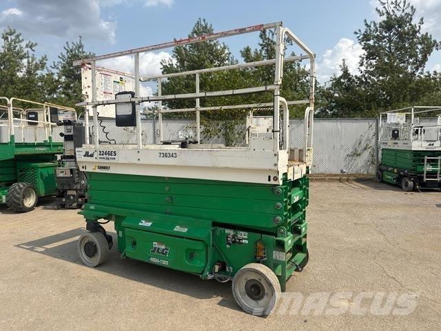 JLG 3246ES Makazaste platforme