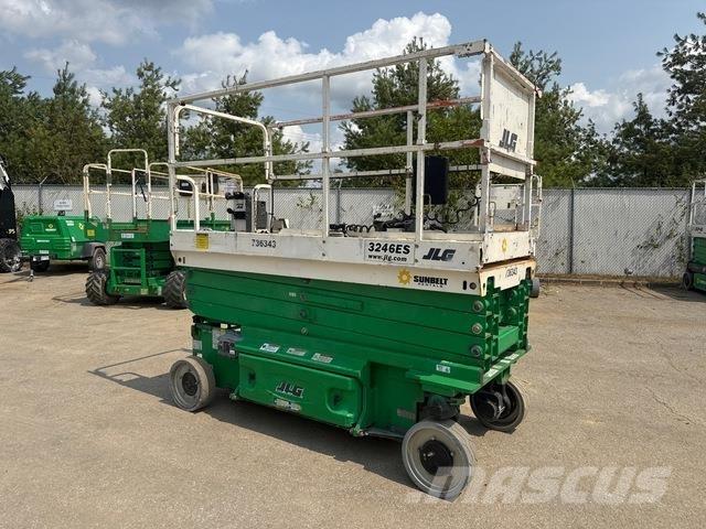 JLG 3246ES Makazaste platforme