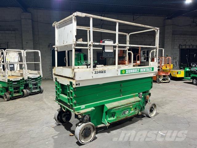 JLG 3246ES Makazaste platforme