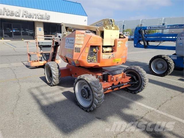 JLG 340AJ Zglobne podizne platforme