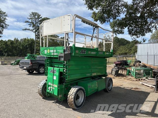 JLG 4069LE Makazaste platforme