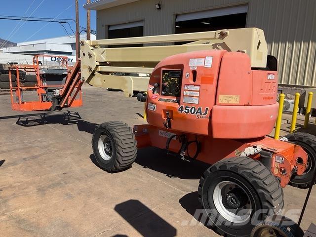 JLG 450AJ Zglobne podizne platforme