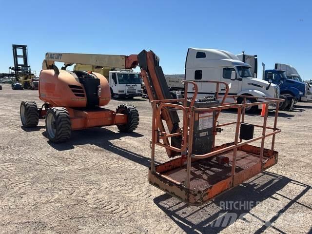 JLG 600AJ Zglobne podizne platforme