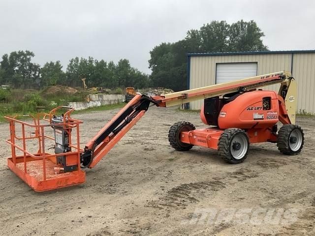 JLG 600AJ Zglobne podizne platforme