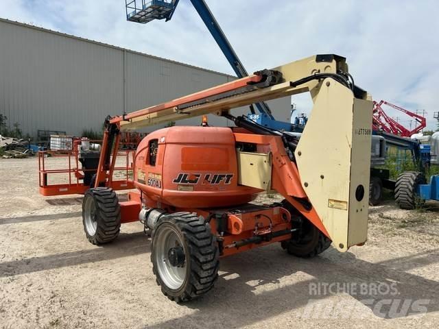JLG 600AJ Zglobne podizne platforme