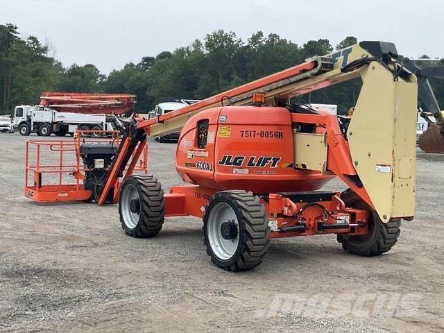 JLG 600AJ Zglobne podizne platforme