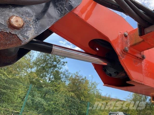 JLG 600AJ Zglobne podizne platforme