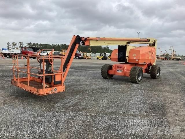 JLG 800 AJ Zglobne podizne platforme