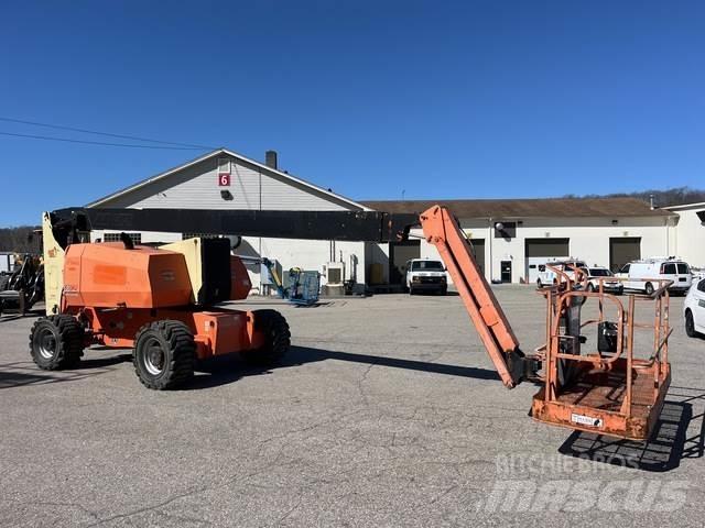 JLG 800 AJ Zglobne podizne platforme