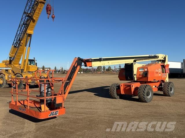 JLG 800 AJ Zglobne podizne platforme