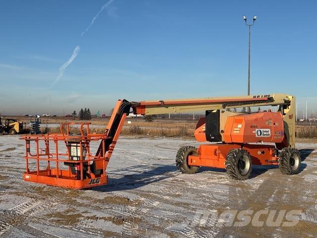 JLG 800AJ Zglobne podizne platforme