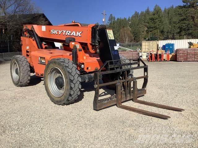 JLG 8042 Teleskopski viljuškari