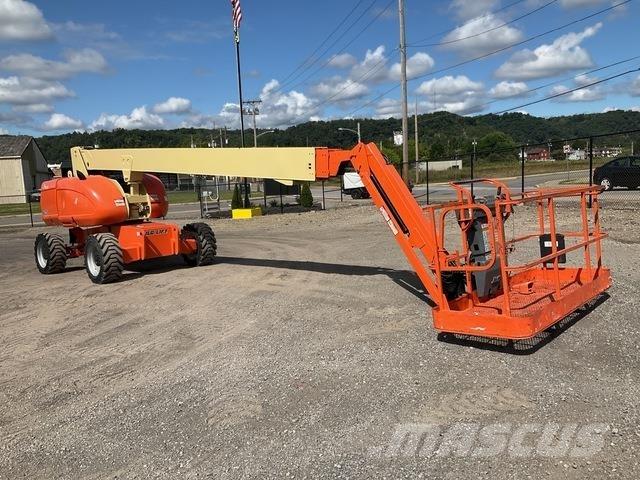 JLG 860SJ Zglobne podizne platforme