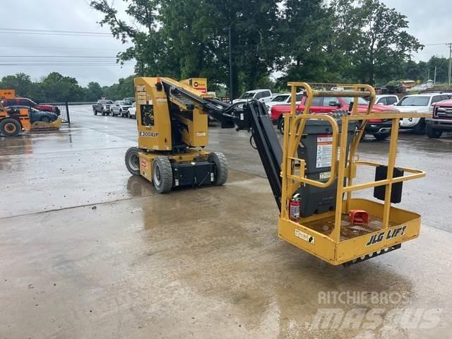 JLG E300AJP Zglobne podizne platforme