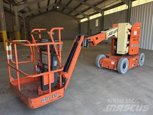 JLG E300AJP Zglobne podizne platforme