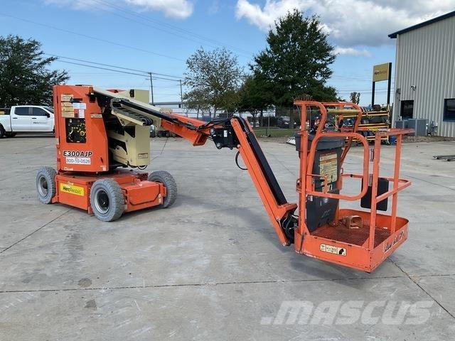 JLG E300AJP Zglobne podizne platforme
