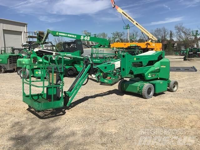JLG E400AJPN Zglobne podizne platforme