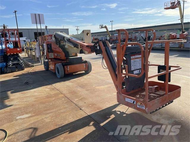 JLG E400AJPN Zglobne podizne platforme