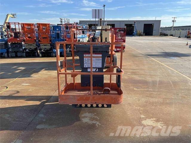 JLG E400AJPN Zglobne podizne platforme