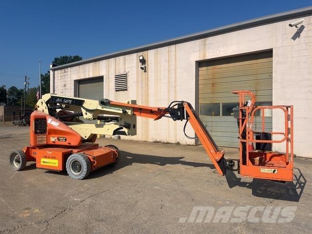 JLG E400AJPN Zglobne podizne platforme