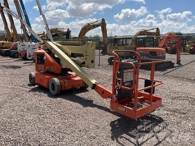 JLG E400AN Zglobne podizne platforme
