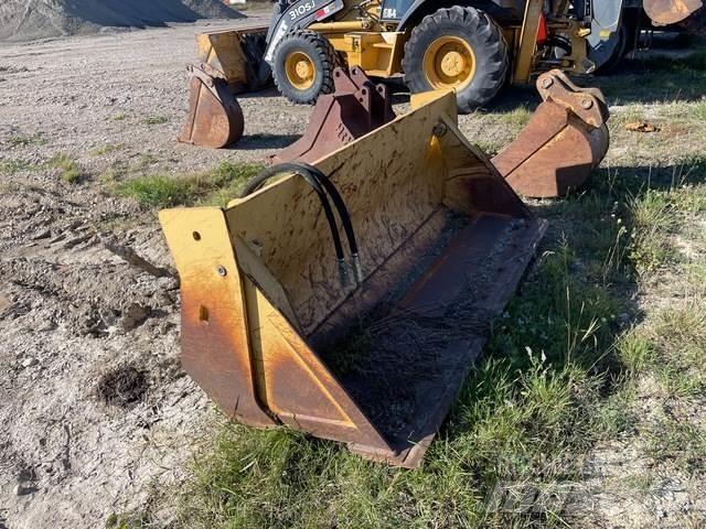 John Deere  Rovokopači