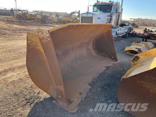 John Deere  Kašike / Korpe